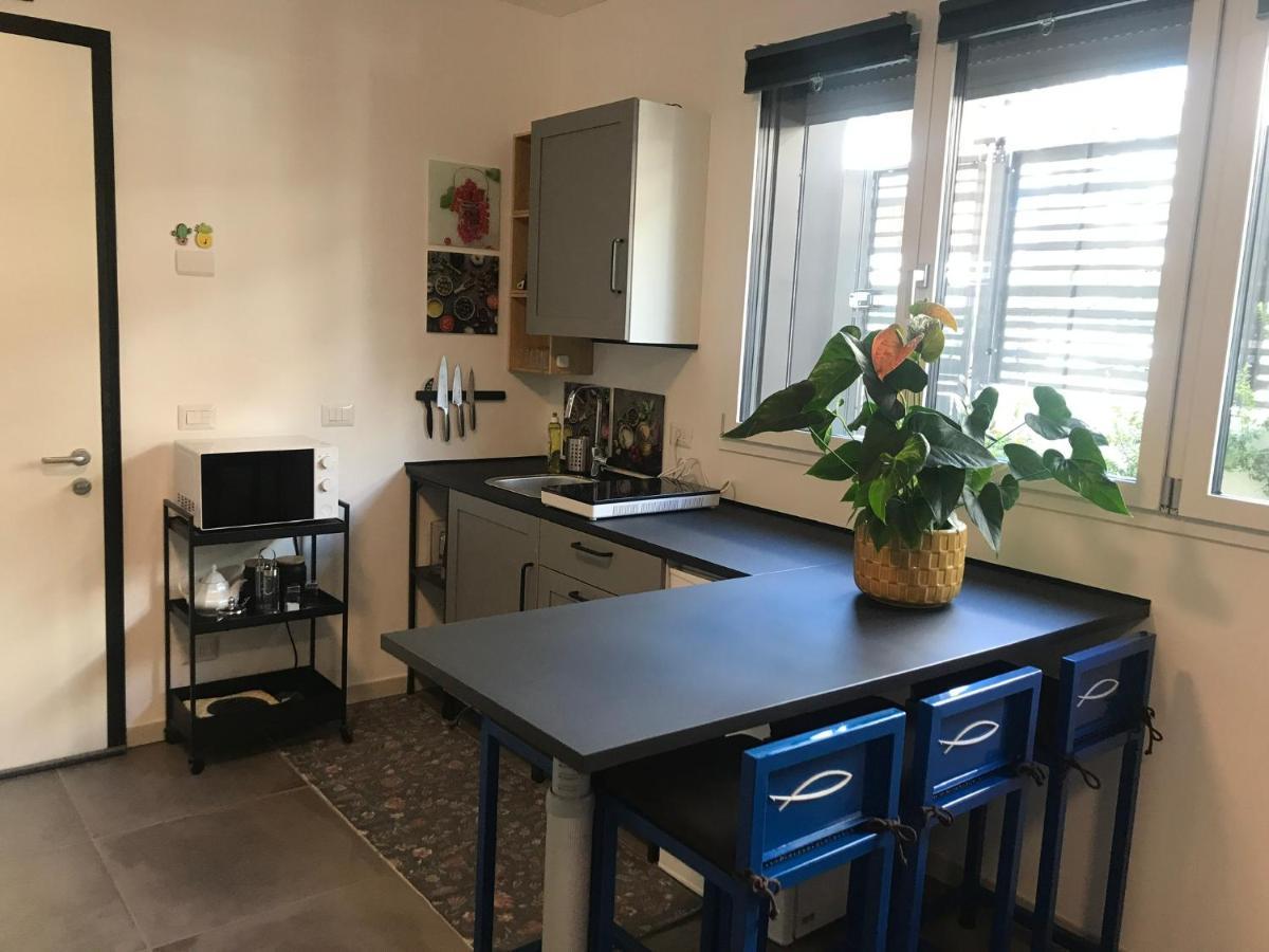 Ferienwohnung Papero Rosso Rozzano Exterior foto